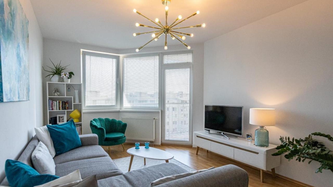 2 Room Apartment With Terrace, New Building, Jegeho Bratislava Exterior photo